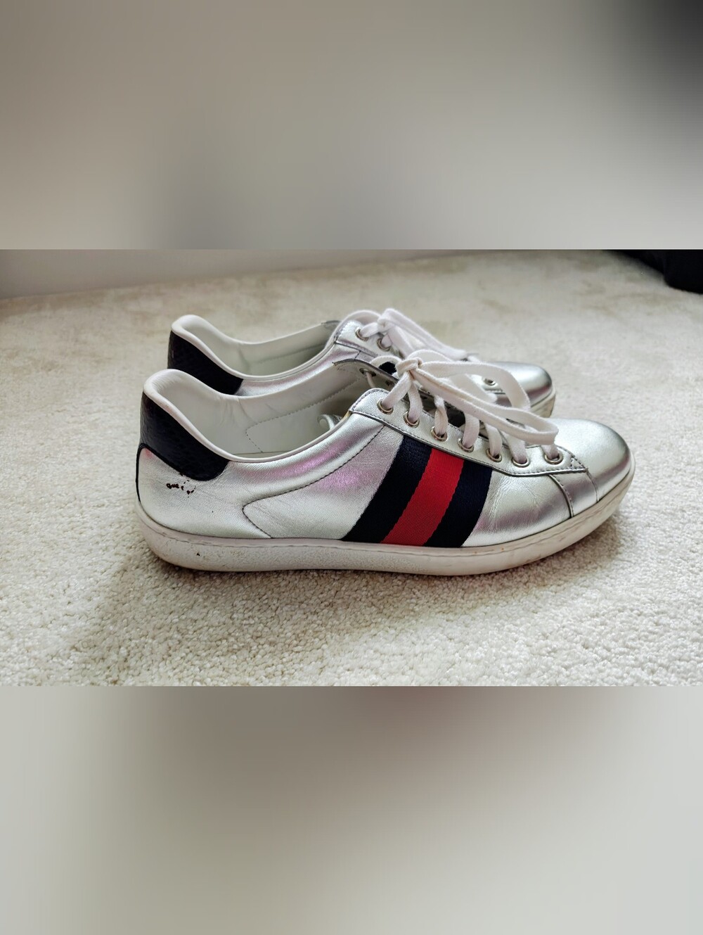 Gucci Silver Leather Sneakers with Red & Dark Blue Web Stripe